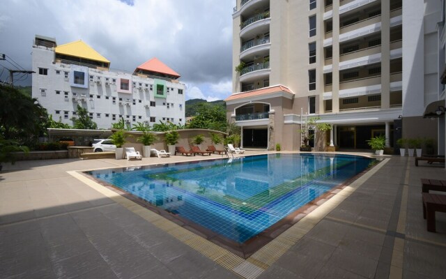 2Br At Patong Loft Wifi Pool