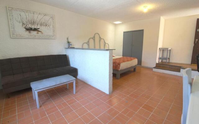 Suite/ terraza en la glorieta chapalita
