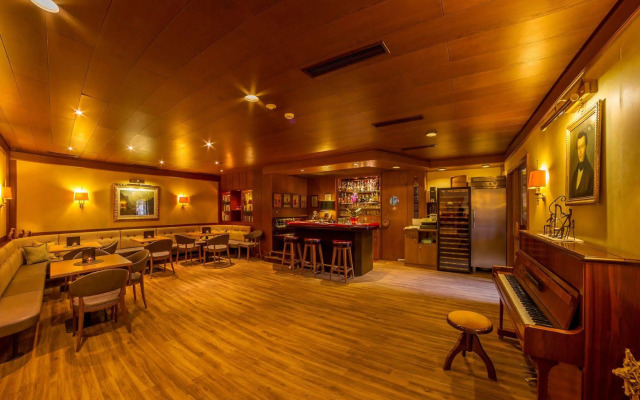 Dominik Alpine City Wellness Hotel