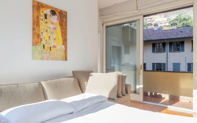 Welcoming Flats by Lake Como