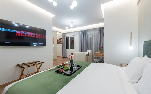 Acropolis Divine Penthouse