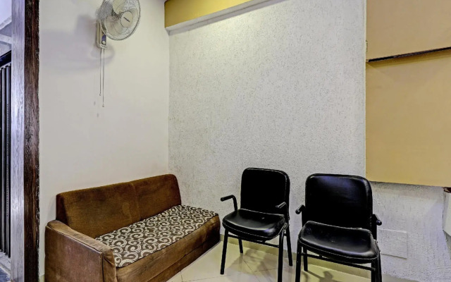 Crystal Residency By OYO Rooms