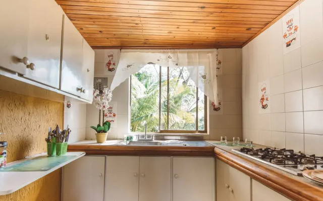 The Rock House Hostel - Adults Only