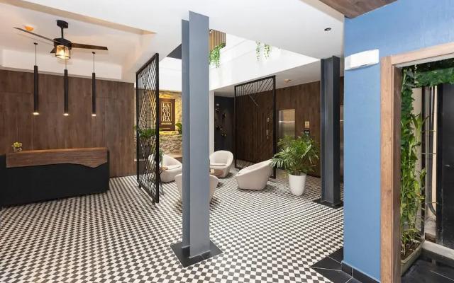 The Acapella Condo by Acomodo