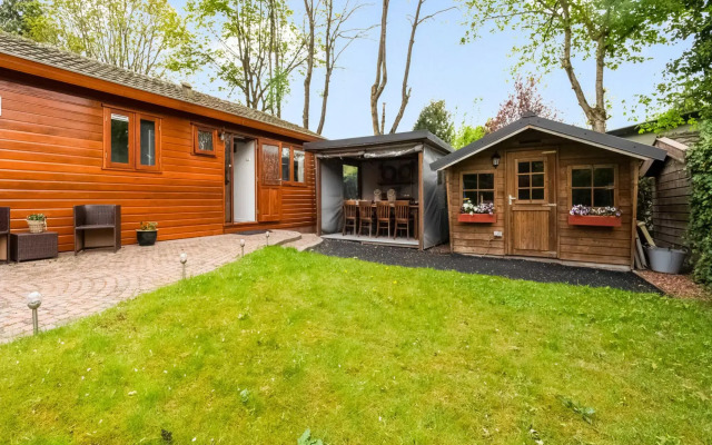 Urbane Holiday Home in Garderen with Terrace and Garden