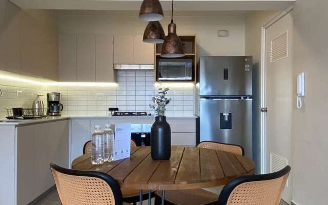 Awesome 2BR With Balcony in Miraflores
