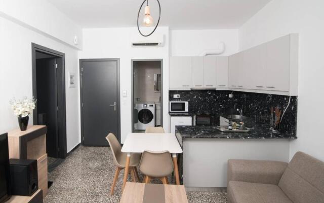 Downtown Sunny Apartment