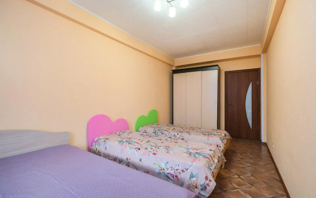 Квартирка-НСК в микрорайоне Горский 6