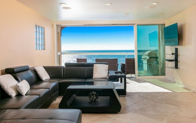 Beachfront Malibu Paradise Home Home