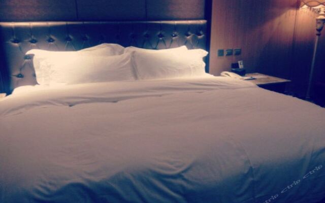 FIRSTHOTSPRINGHOTEL