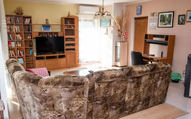 Dalmatian Apartments Bilice