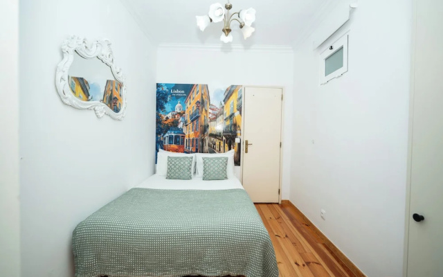Charming 2 Bedroom Apartment in City Centre Lisboa