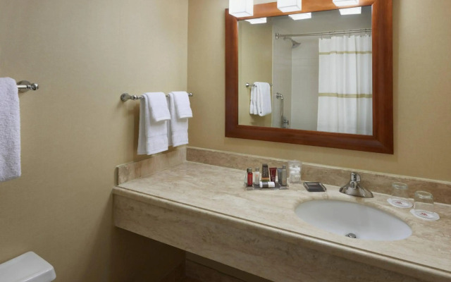 Toronto Airport Marriott Hotel