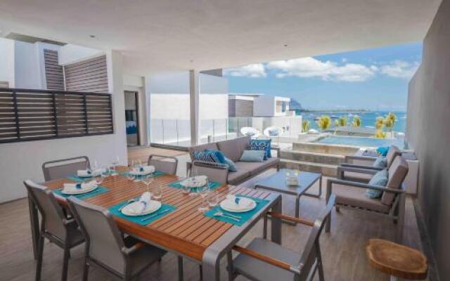 Latitude Luxury Apartment