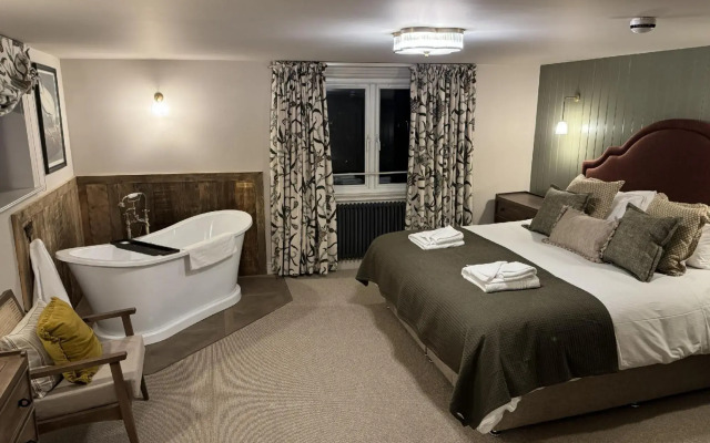 White Lion Hotel