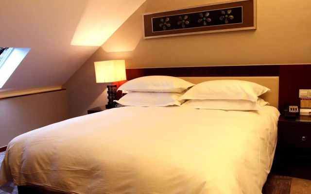Yiwu Wendemu International Hotel