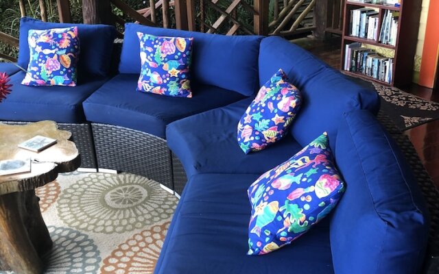 Dolphin Bay Hideaway