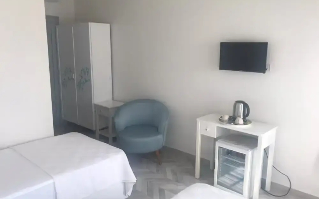 Efruze Otel