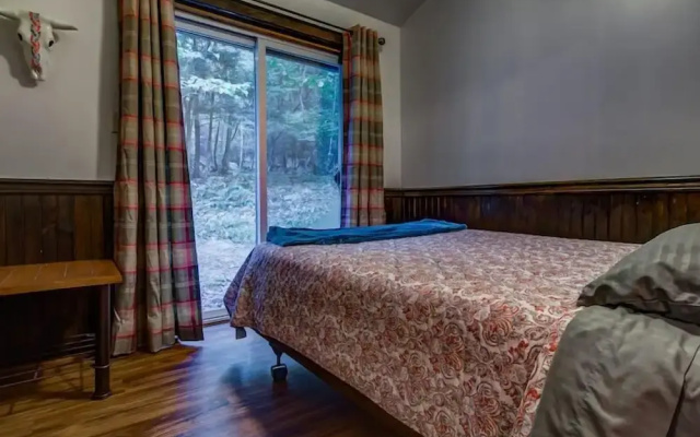 Magnolia Streamside Resort