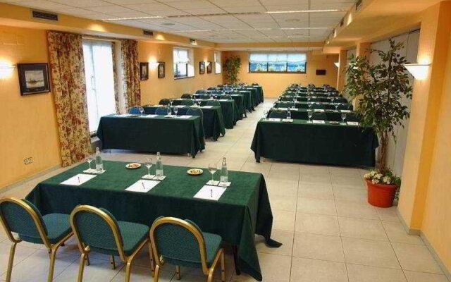 Hotel Husa Fornells Park