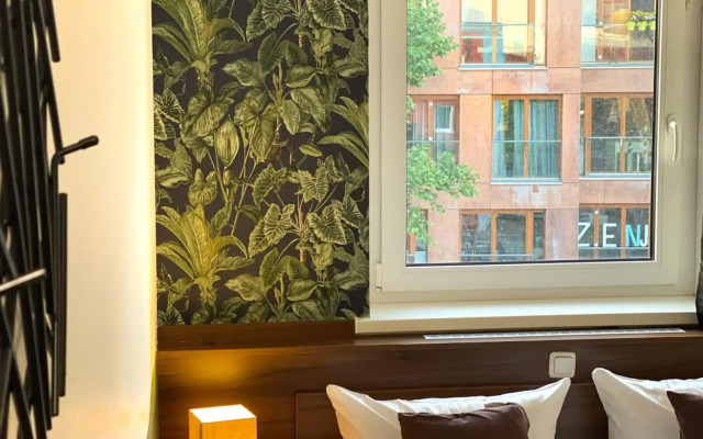 Hotel North