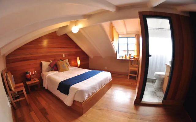 Nao Victoria Hostel