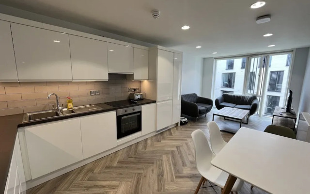 Eyre Square Galway Central Self Catering