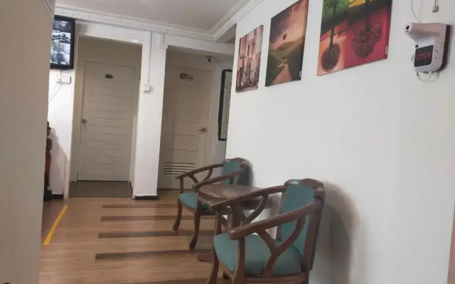 Hong Kong Hotel