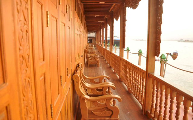 Mandalay Karaweik Mobile Hotel