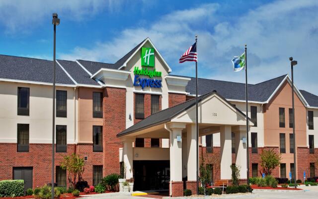 Holiday Inn Express & Suites Sulphur (Lake Charles), an IHG Hotel