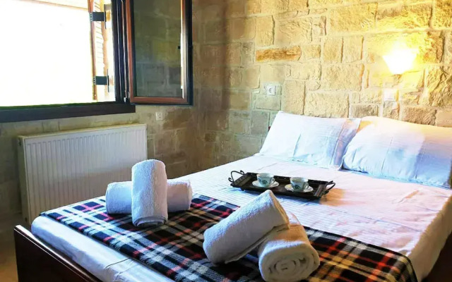 Traditional House Spectacular View near Heraklion