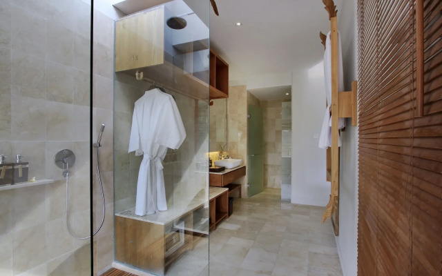 Puri Sebali Resort