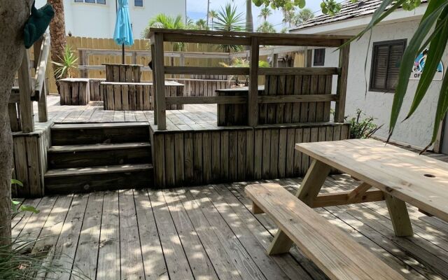 Sabal Palms Inn