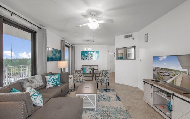 Pelican Pointe 506