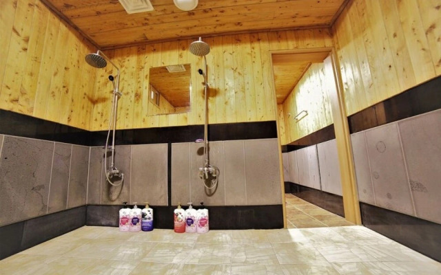 Seogwipo Wemegoong Pension