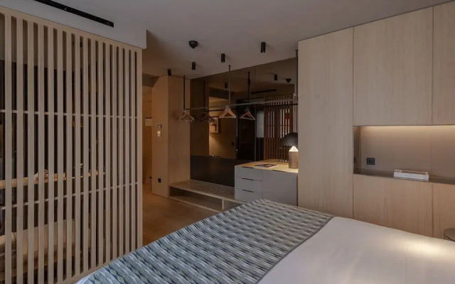 The Blackpine Hotel, Small Luxury Hotels