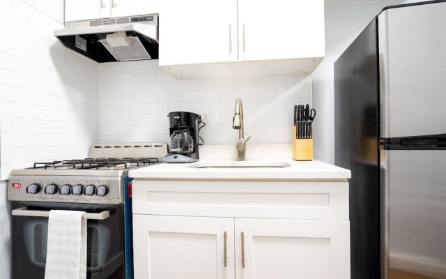 Two Bridges Apartments 30 Day Rentals