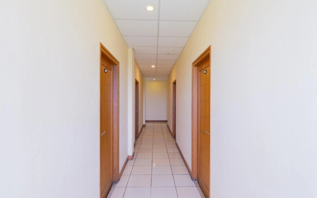 OYO 1552 Iodium Residence