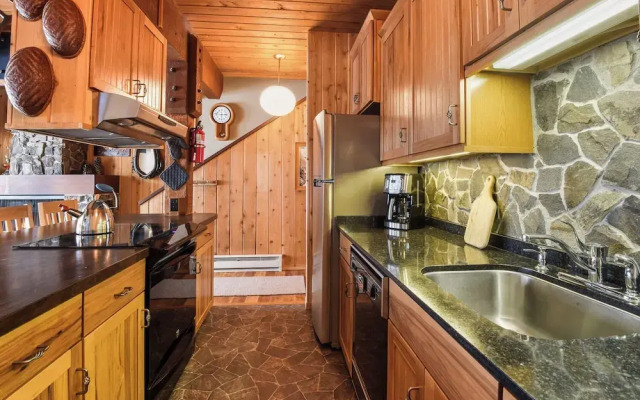 Comfy Alpine Meadows Endless fun