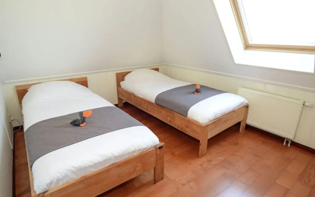 Lovely Holiday Home in Texel near Sea
