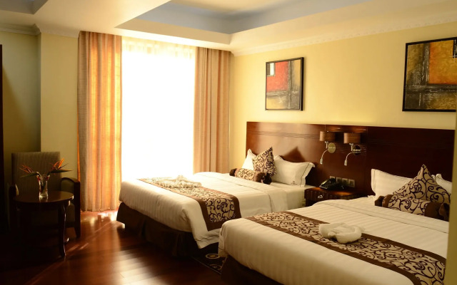 The White Rhino Hotel