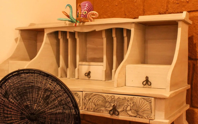 Casa de Adobe Gallery & Luxury Boutique