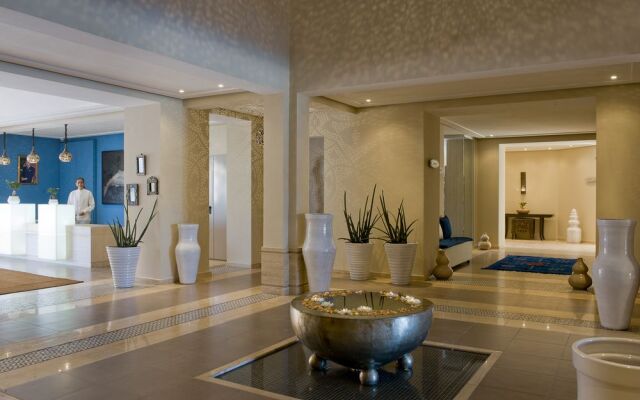 Aparthotel By Paradis Plage
