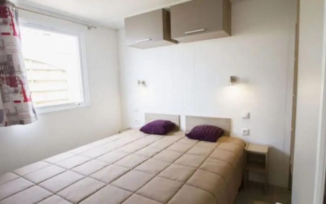 Mobile Home in Bessan With Communal Pool