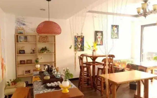 Cocoa Hotel (Emeishan Baoguo Temple)