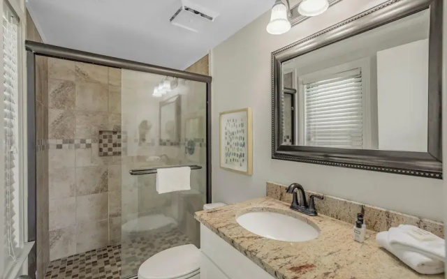 Harbour Place 413