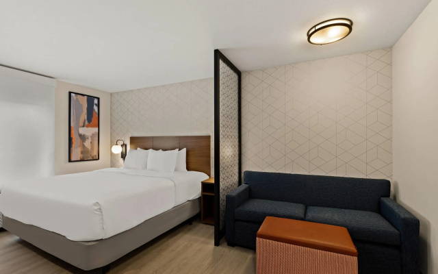 Everhome Suites Orlando International Drive