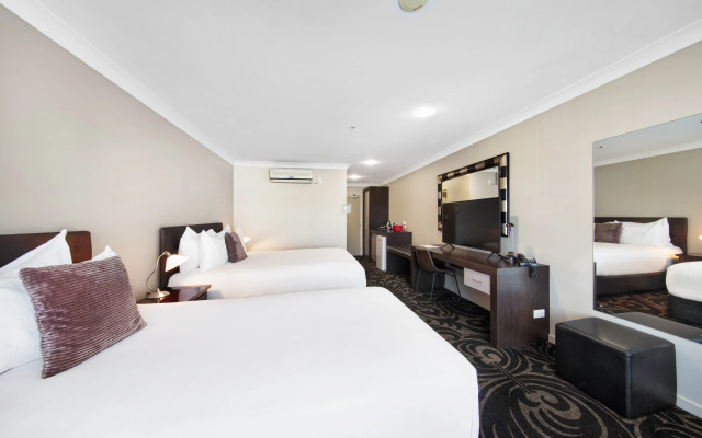 Millennium Hotel New Plymouth, Waterfront