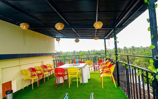 Fabexpress Paroza Suites
