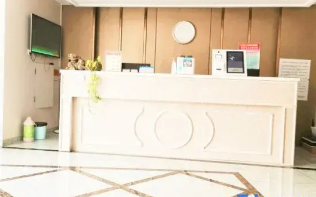 Yiyiju Business Hotel